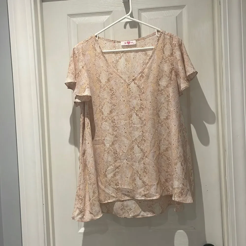Buddy Love snakeskin vneck blouse SZ small